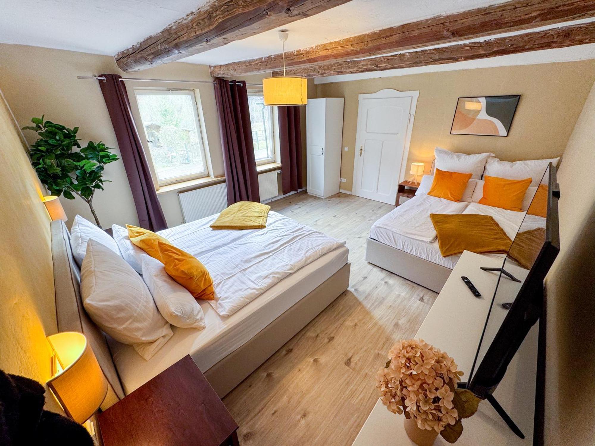 Haus Ludwig - Saniertes Fachwerkhaus Im Harz - 12 Personen Thale Exterior foto