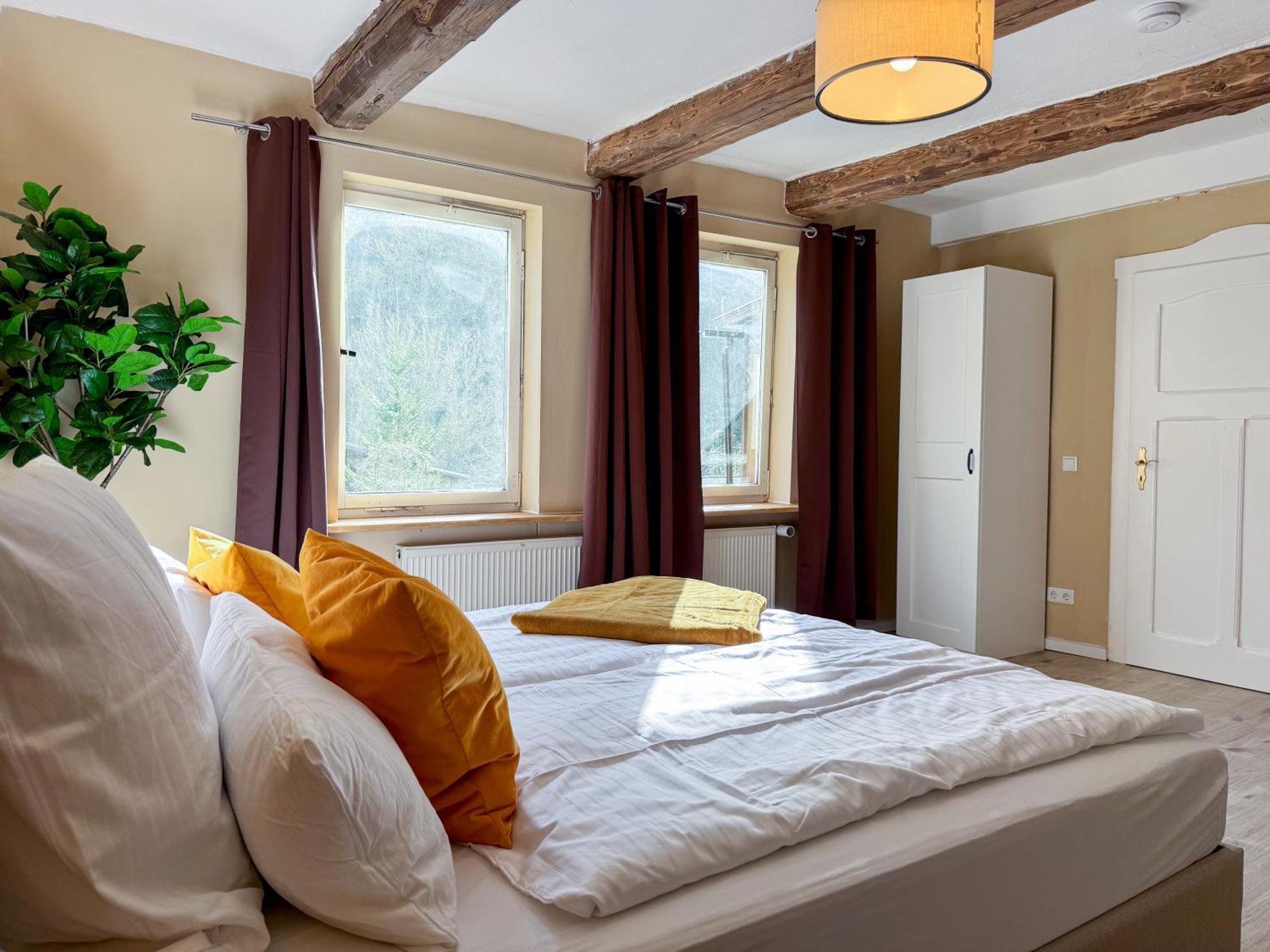 Haus Ludwig - Saniertes Fachwerkhaus Im Harz - 12 Personen Thale Exterior foto
